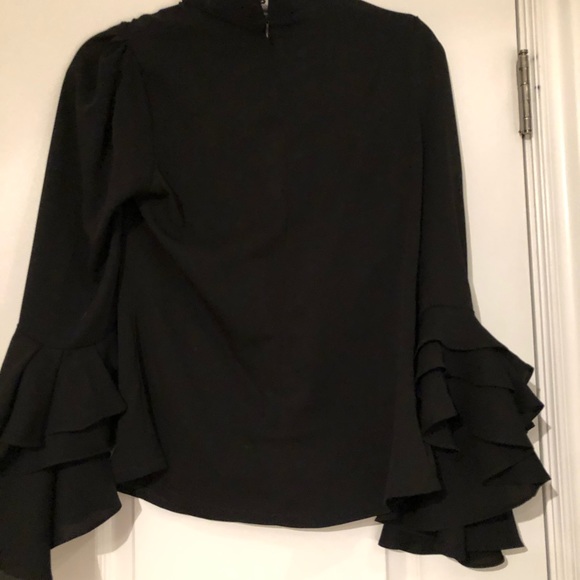 Fun black blouse with ruffle sleeves! - Picture 3 of 5